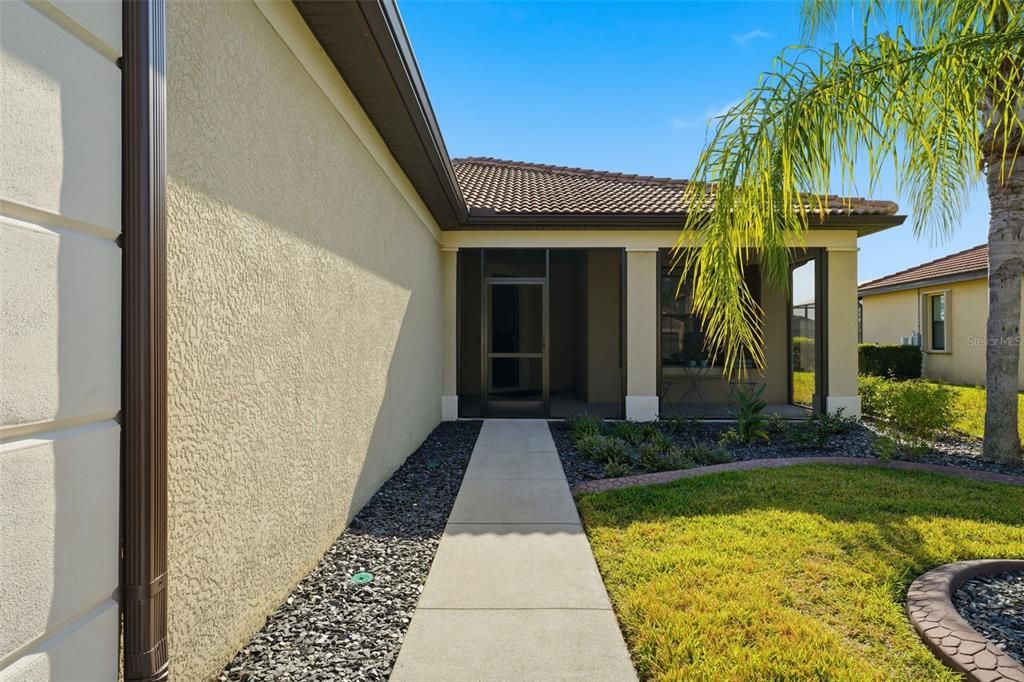 На продажу: $395,000 (2 спален, 2 ванн, 1698 Квадратных фут)