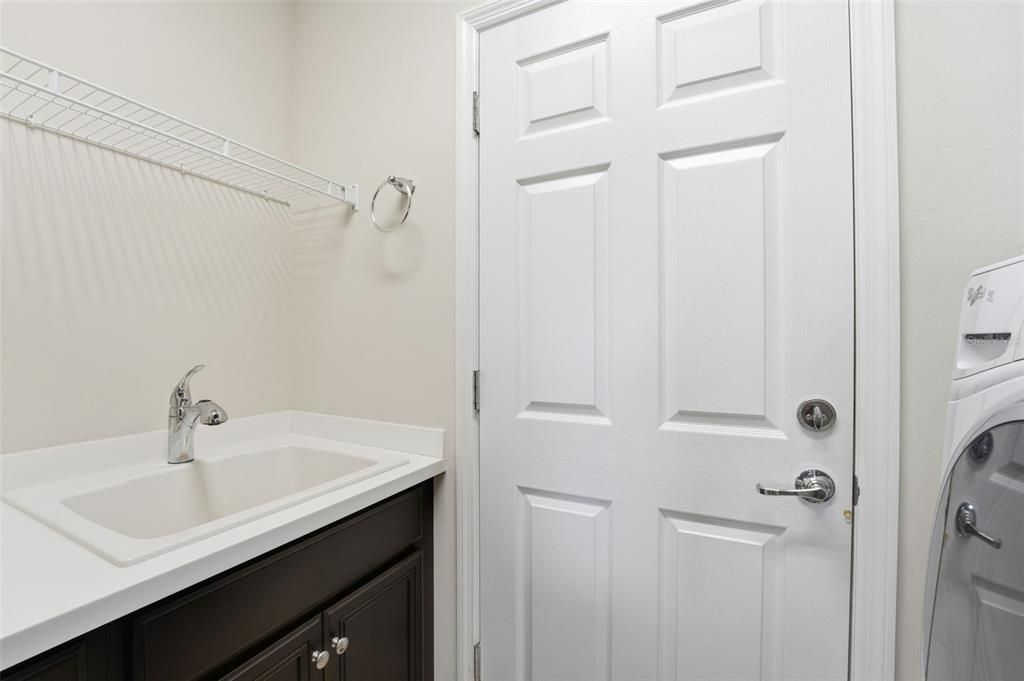 На продажу: $395,000 (2 спален, 2 ванн, 1698 Квадратных фут)