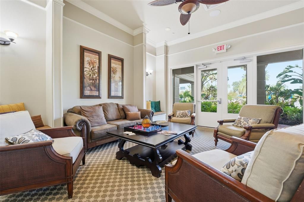 На продажу: $395,000 (2 спален, 2 ванн, 1698 Квадратных фут)