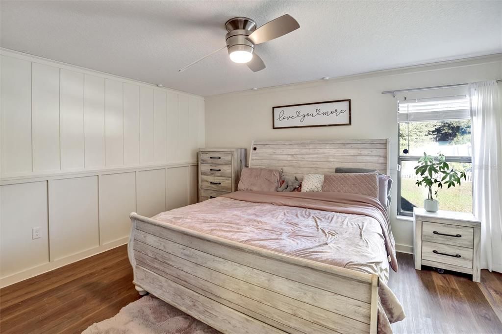 For Sale: $337,000 (3 beds, 2 baths, 1483 Square Feet)