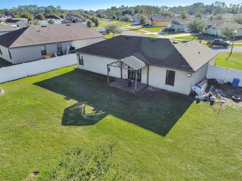 For Sale: $337,000 (3 beds, 2 baths, 1483 Square Feet)