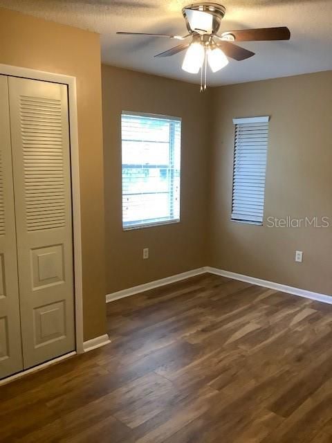 For Sale: $220,000 (2 beds, 1 baths, 1080 Square Feet)