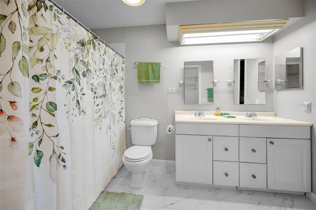 На продажу: $495,000 (3 спален, 2 ванн, 1655 Квадратных фут)