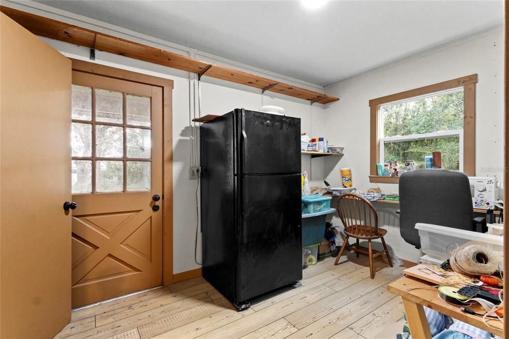 待售: $330,000 (3 贝兹, 2 浴室, 1400 平方英尺)