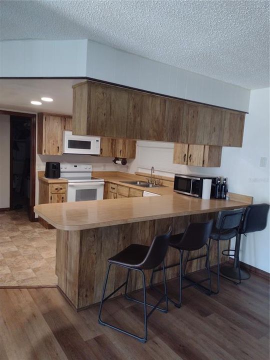 En Renta: $2,200 (3 camas, 2 baños, 1626 Pies cuadrados)