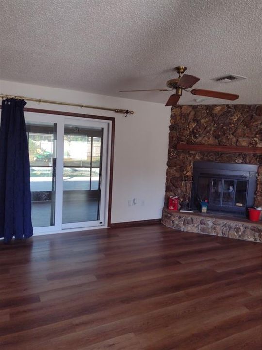 En Renta: $2,200 (3 camas, 2 baños, 1626 Pies cuadrados)