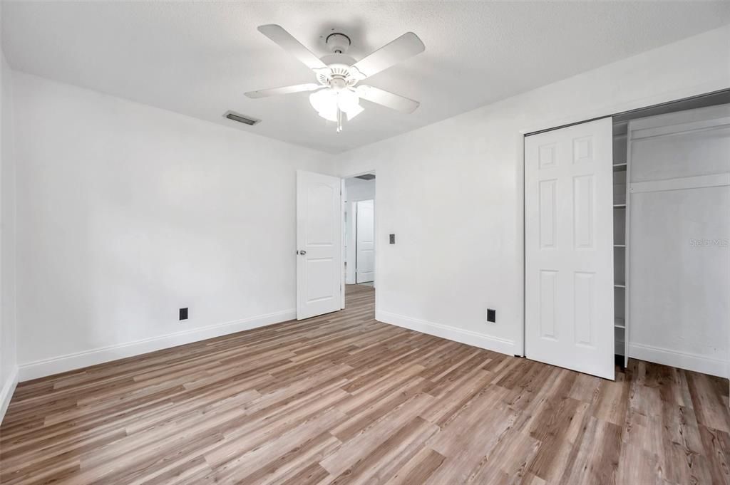 For Rent: $3,350 (4 beds, 2 baths, 1734 Square Feet)