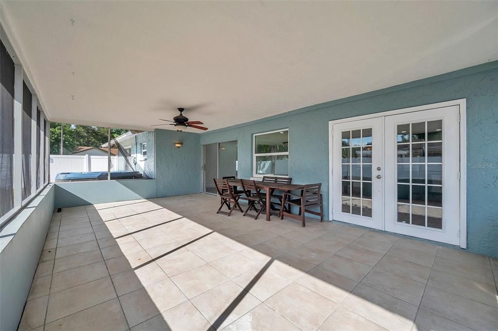 For Rent: $3,350 (4 beds, 2 baths, 1734 Square Feet)