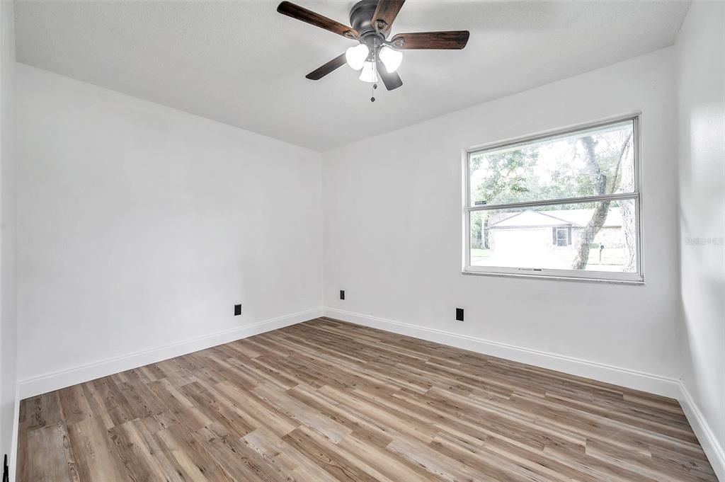 For Rent: $3,350 (4 beds, 2 baths, 1734 Square Feet)