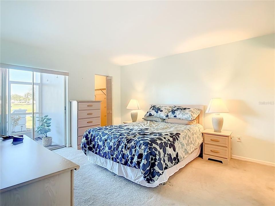 待售: $210,000 (2 贝兹, 2 浴室, 1016 平方英尺)