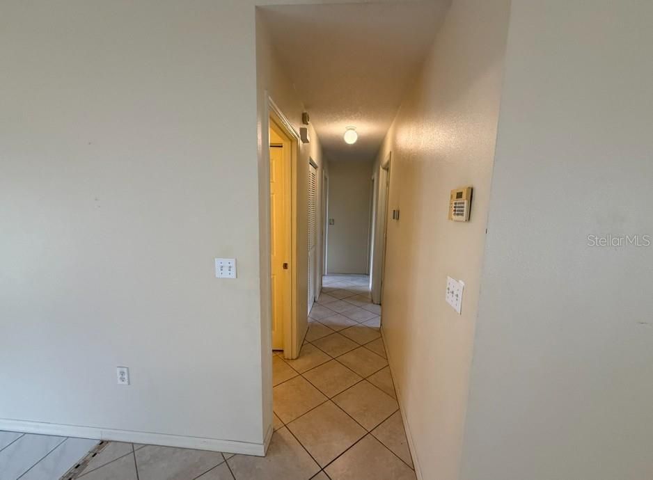 出租: $2,195 (3 贝兹, 2 浴室, 1092 平方英尺)