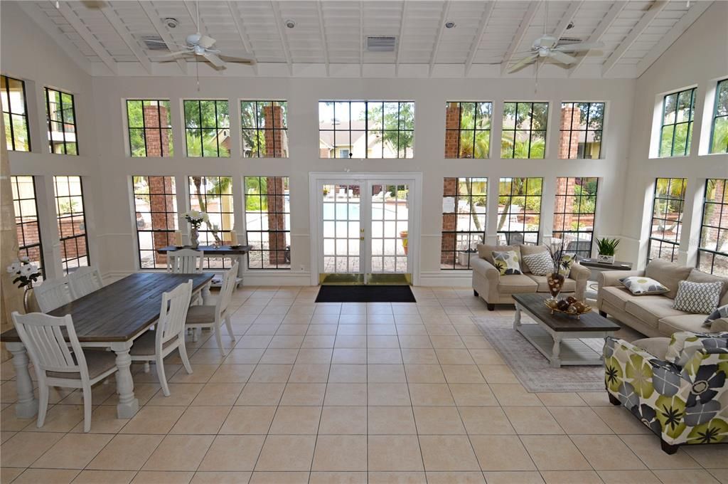 Active With Contract: $1,385 (1 beds, 1 baths, 846 Square Feet)