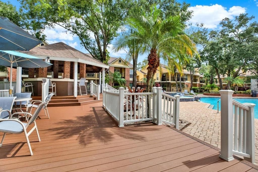 Active With Contract: $1,385 (1 beds, 1 baths, 846 Square Feet)