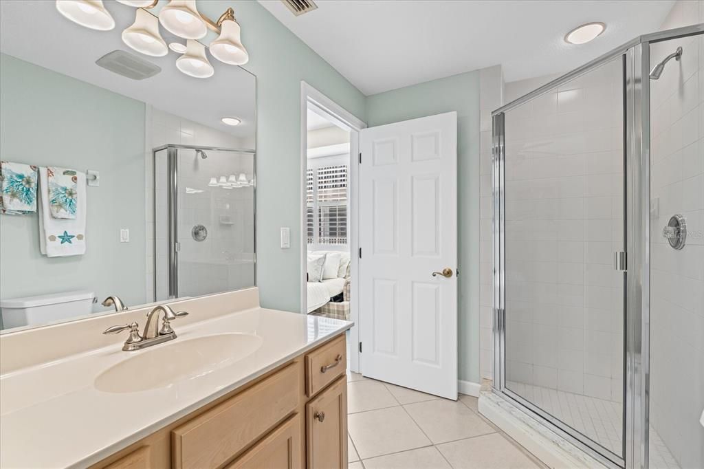 For Sale: $1,395,000 (3 beds, 3 baths, 2200 Square Feet)