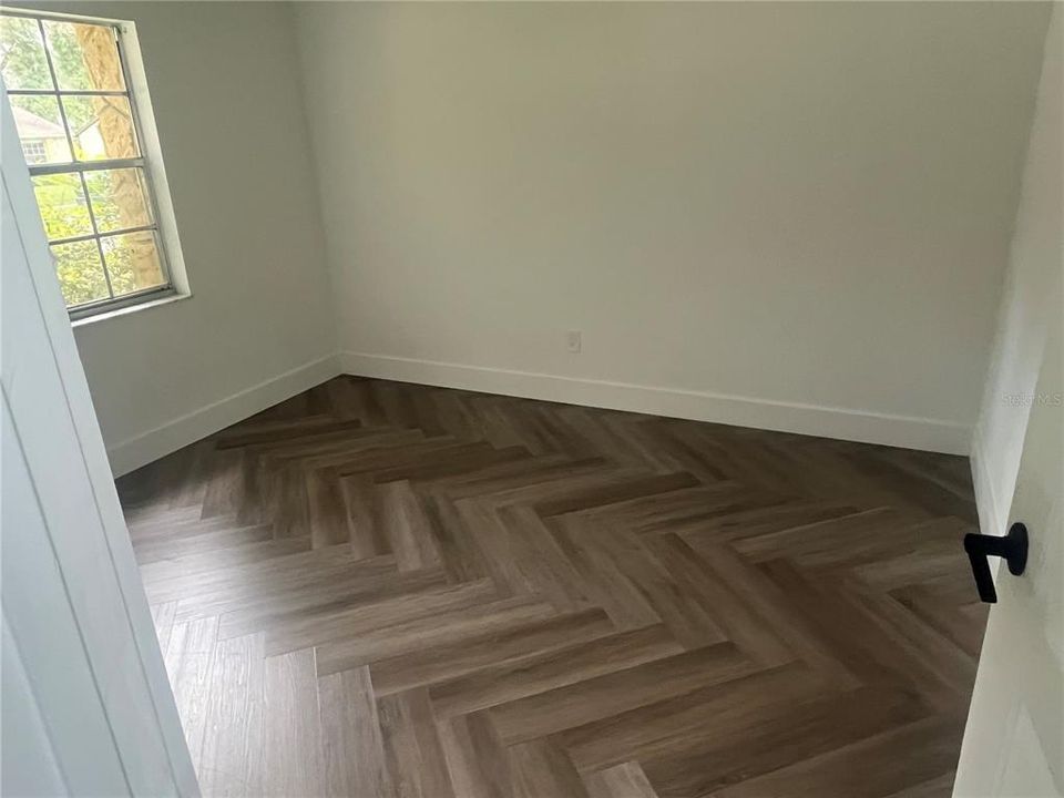 В аренду: $1,900 (3 спален, 2 ванн, 1269 Квадратных фут)