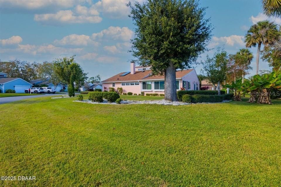 На продажу: $390,000 (2 спален, 2 ванн, 2086 Квадратных фут)