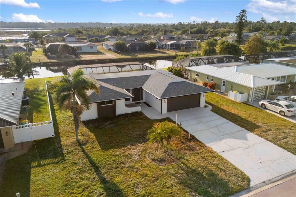 For Sale: $379,000 (3 beds, 2 baths, 1490 Square Feet)