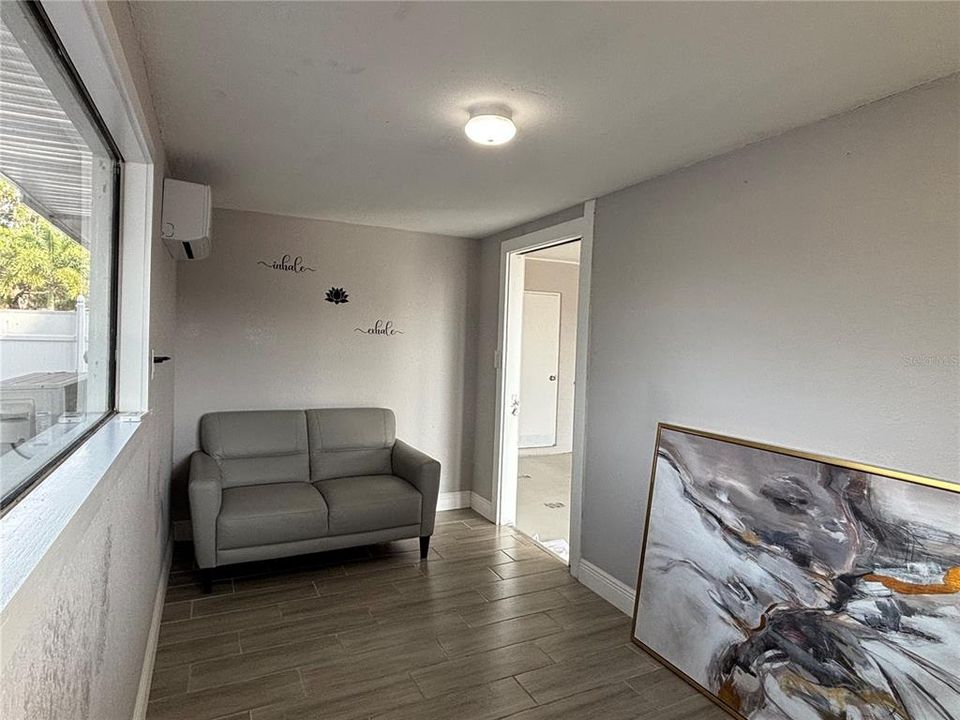 En Venta: $439,900 (3 camas, 2 baños, 1416 Pies cuadrados)