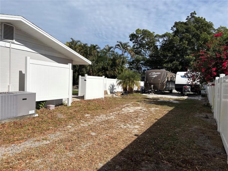 En Venta: $439,900 (3 camas, 2 baños, 1416 Pies cuadrados)