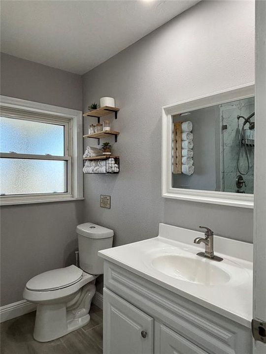 En Venta: $439,900 (3 camas, 2 baños, 1416 Pies cuadrados)