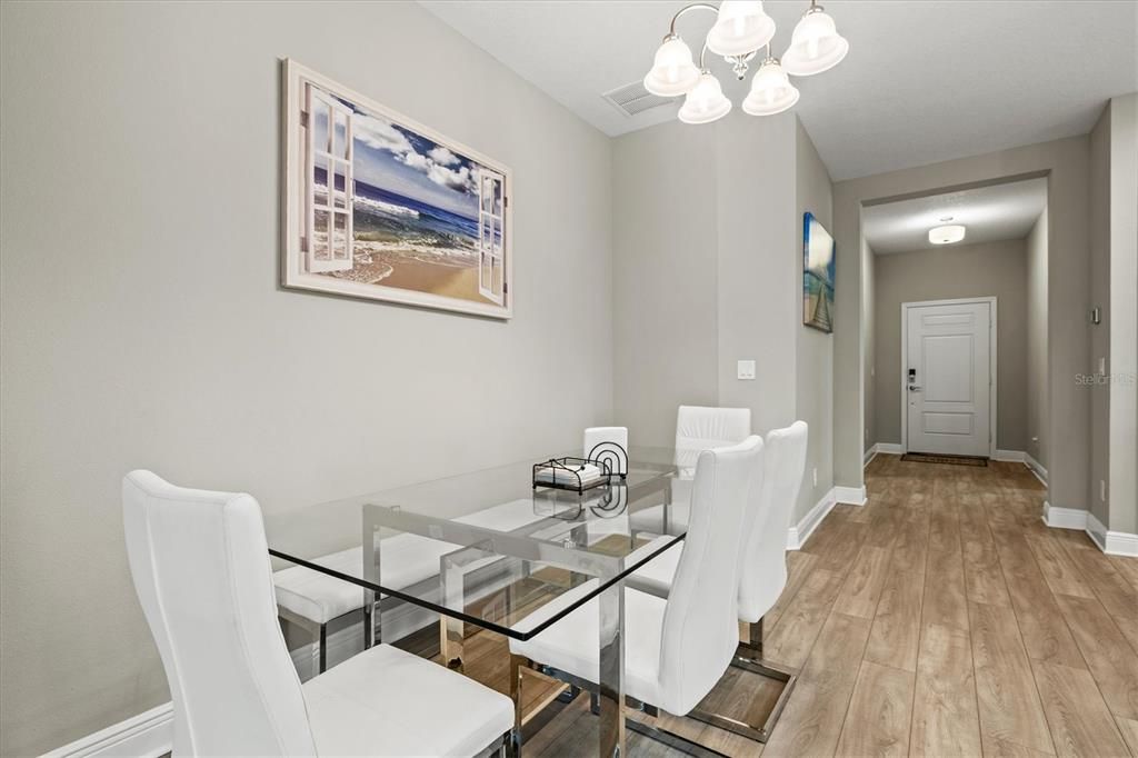 待售: $469,000 (2 贝兹, 2 浴室, 1527 平方英尺)