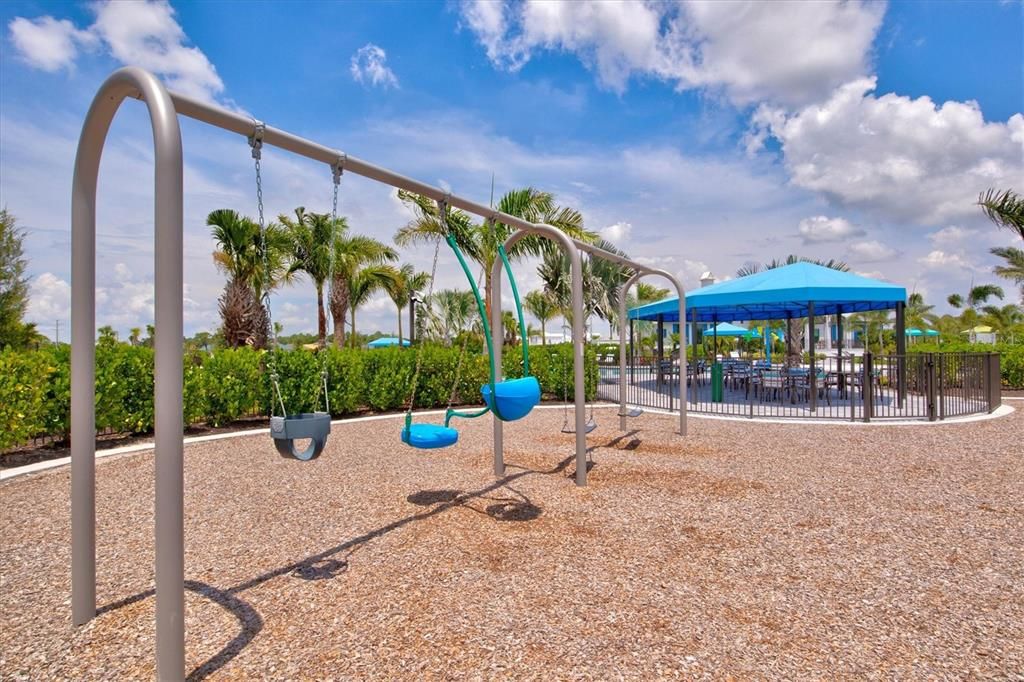 待售: $469,000 (2 贝兹, 2 浴室, 1527 平方英尺)