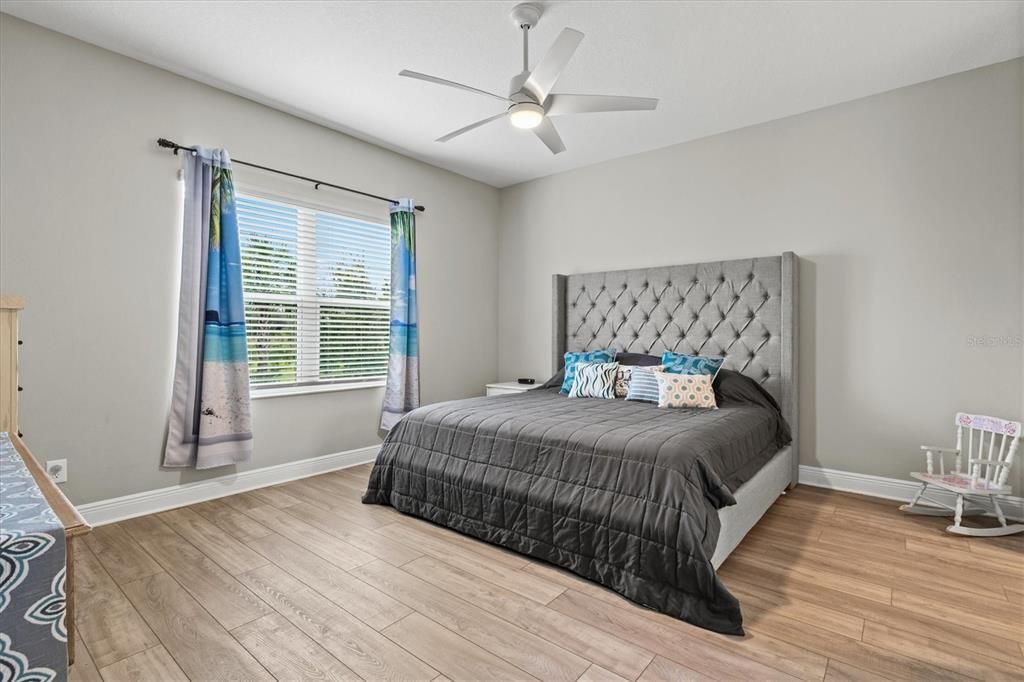 待售: $469,000 (2 贝兹, 2 浴室, 1527 平方英尺)