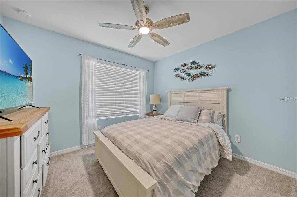 En Venta: $325,000 (3 camas, 2 baños, 1690 Pies cuadrados)