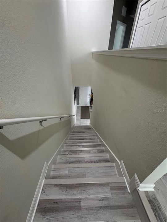 For Rent: $2,350 (3 beds, 2 baths, 1667 Square Feet)