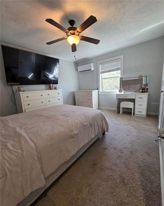 En Venta: $304,999 (4 camas, 2 baños, 1578 Pies cuadrados)