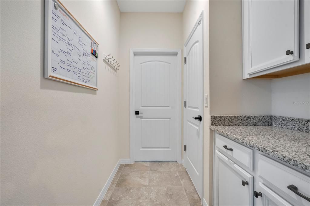 For Sale: $500,000 (3 beds, 2 baths, 1685 Square Feet)