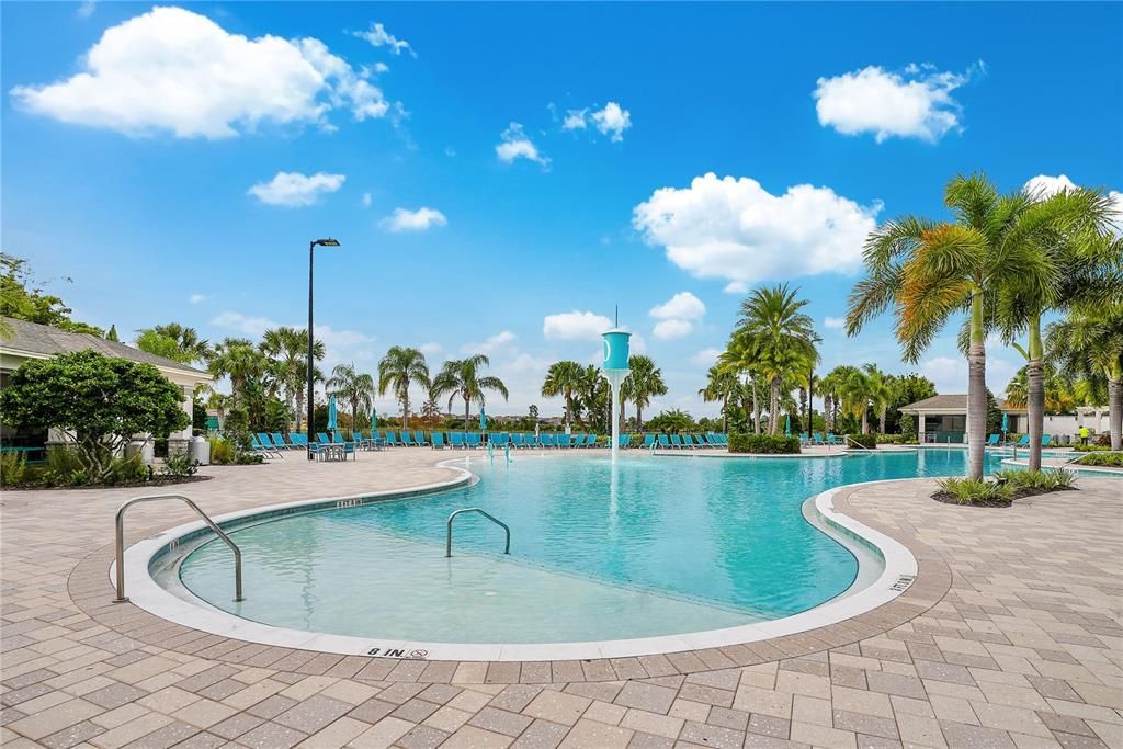 For Sale: $500,000 (3 beds, 2 baths, 1685 Square Feet)