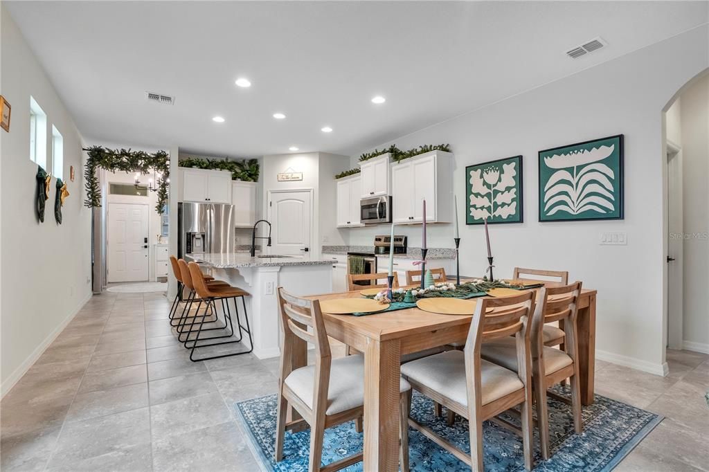 For Sale: $500,000 (3 beds, 2 baths, 1685 Square Feet)