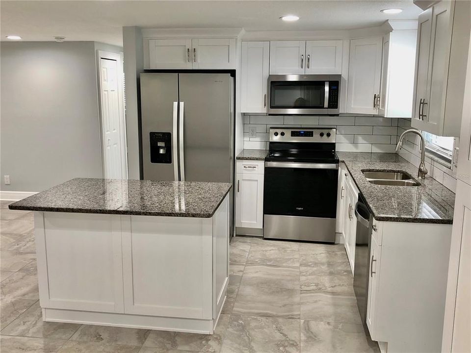 En Renta: $2,150 (2 camas, 1 baños, 1016 Pies cuadrados)