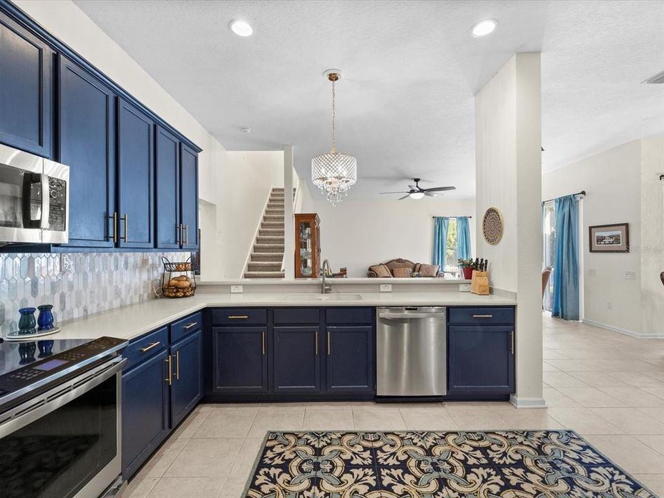 На продажу: $620,000 (4 спален, 3 ванн, 3614 Квадратных фут)