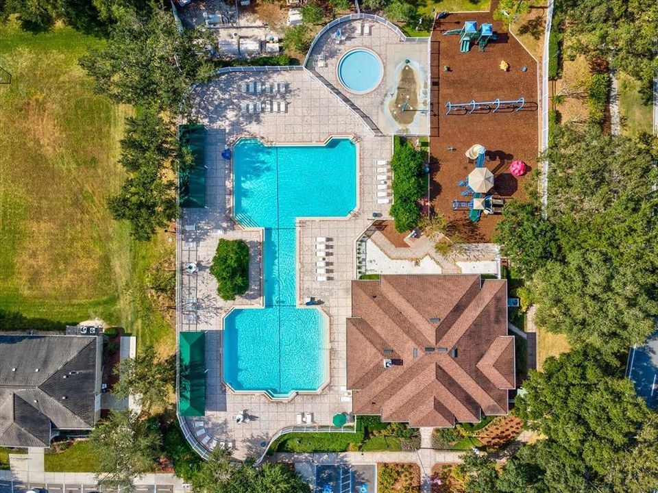 На продажу: $620,000 (4 спален, 3 ванн, 3614 Квадратных фут)