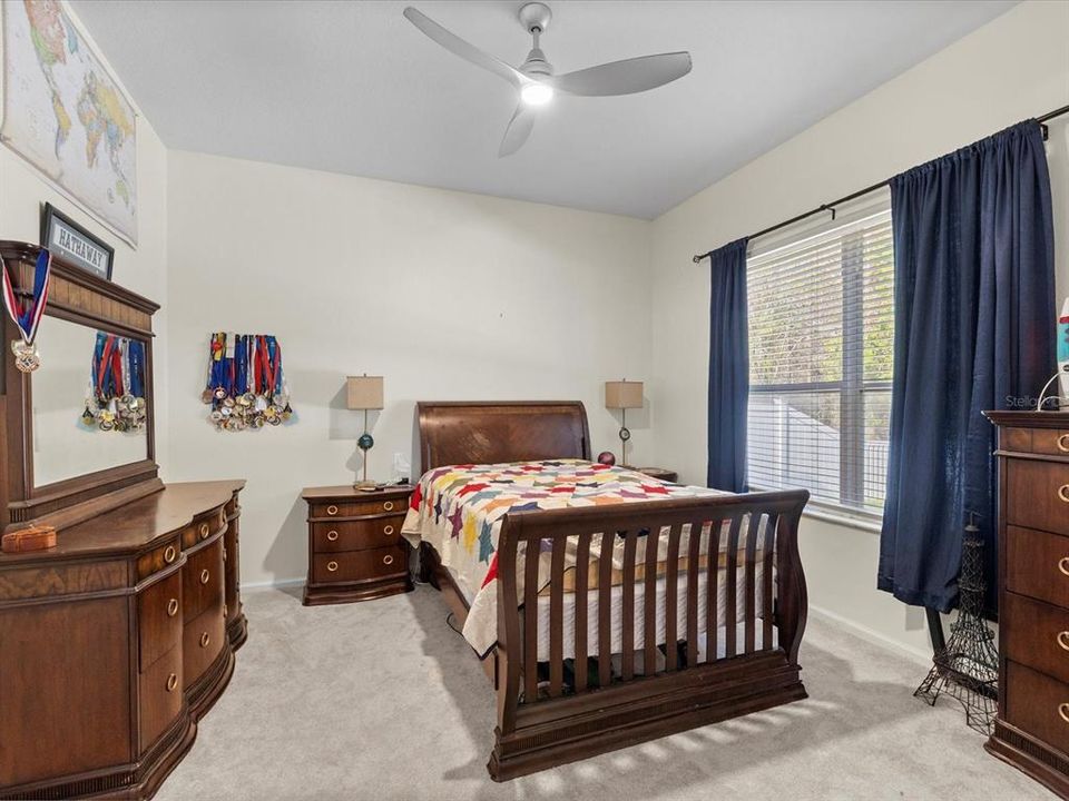 На продажу: $620,000 (4 спален, 3 ванн, 3614 Квадратных фут)