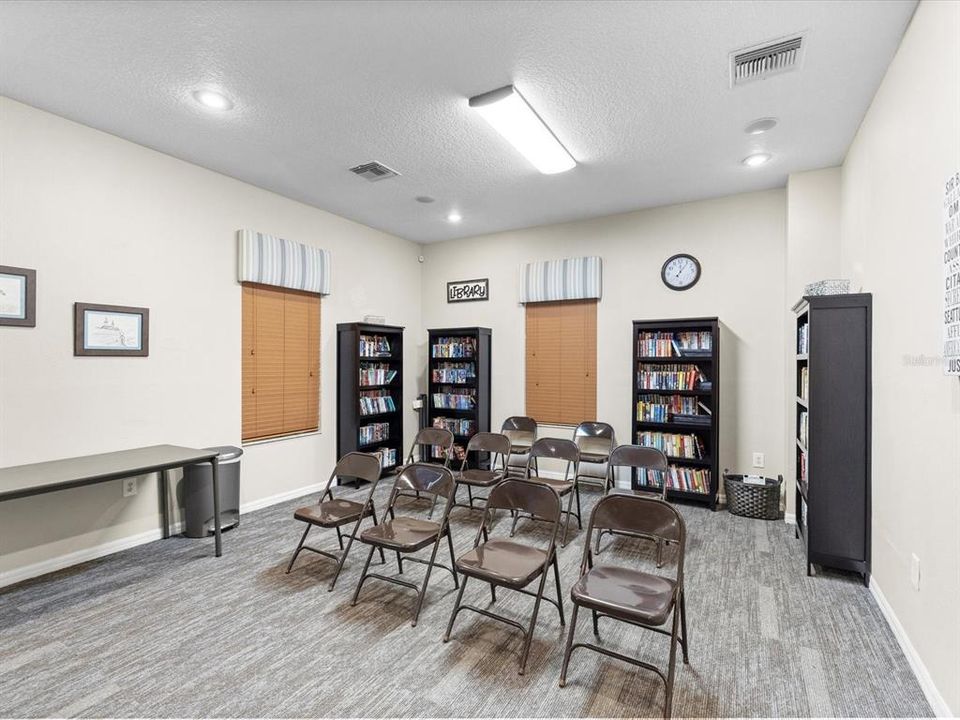 На продажу: $620,000 (4 спален, 3 ванн, 3614 Квадратных фут)