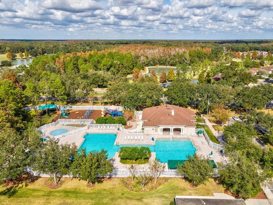 На продажу: $620,000 (4 спален, 3 ванн, 3614 Квадратных фут)