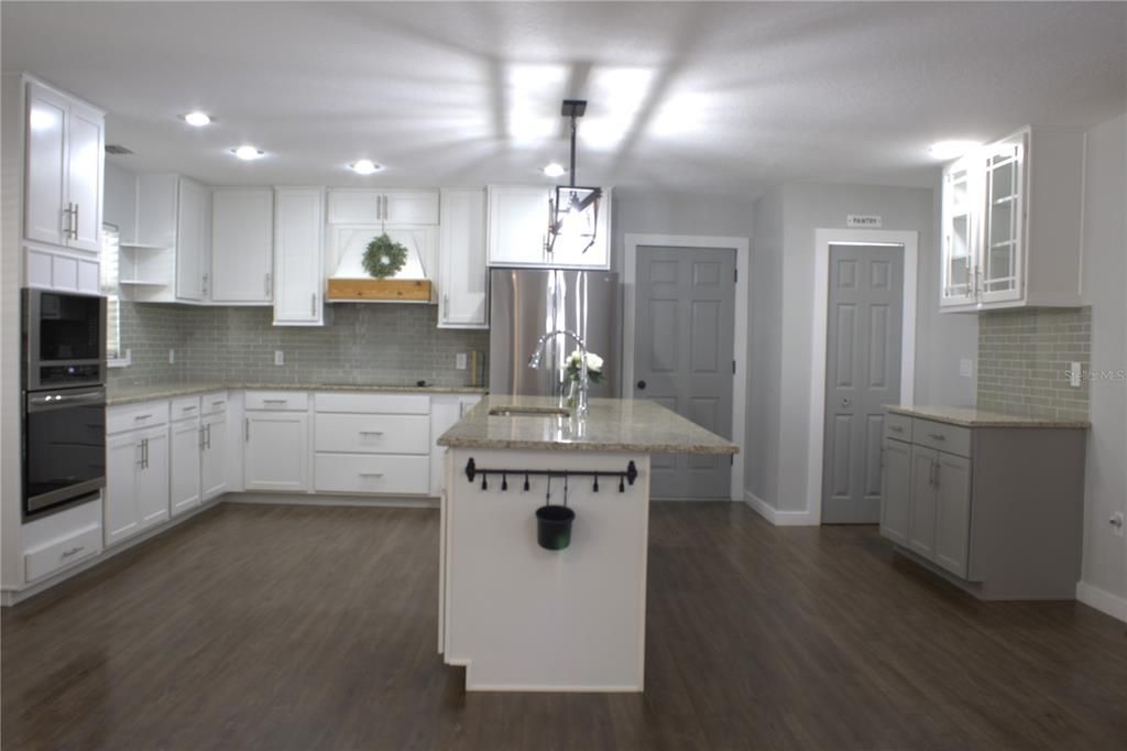 For Sale: $575,000 (3 beds, 2 baths, 2630 Square Feet)