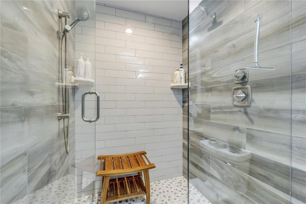 待售: $2,449,000 (3 贝兹, 2 浴室, 3374 平方英尺)