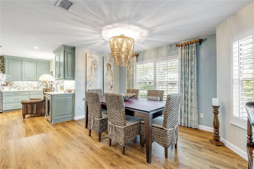 待售: $2,449,000 (3 贝兹, 2 浴室, 3374 平方英尺)