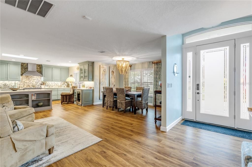 待售: $2,449,000 (3 贝兹, 2 浴室, 3374 平方英尺)