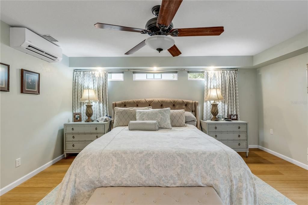 待售: $2,449,000 (3 贝兹, 2 浴室, 3374 平方英尺)