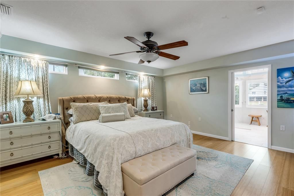 待售: $2,449,000 (3 贝兹, 2 浴室, 3374 平方英尺)