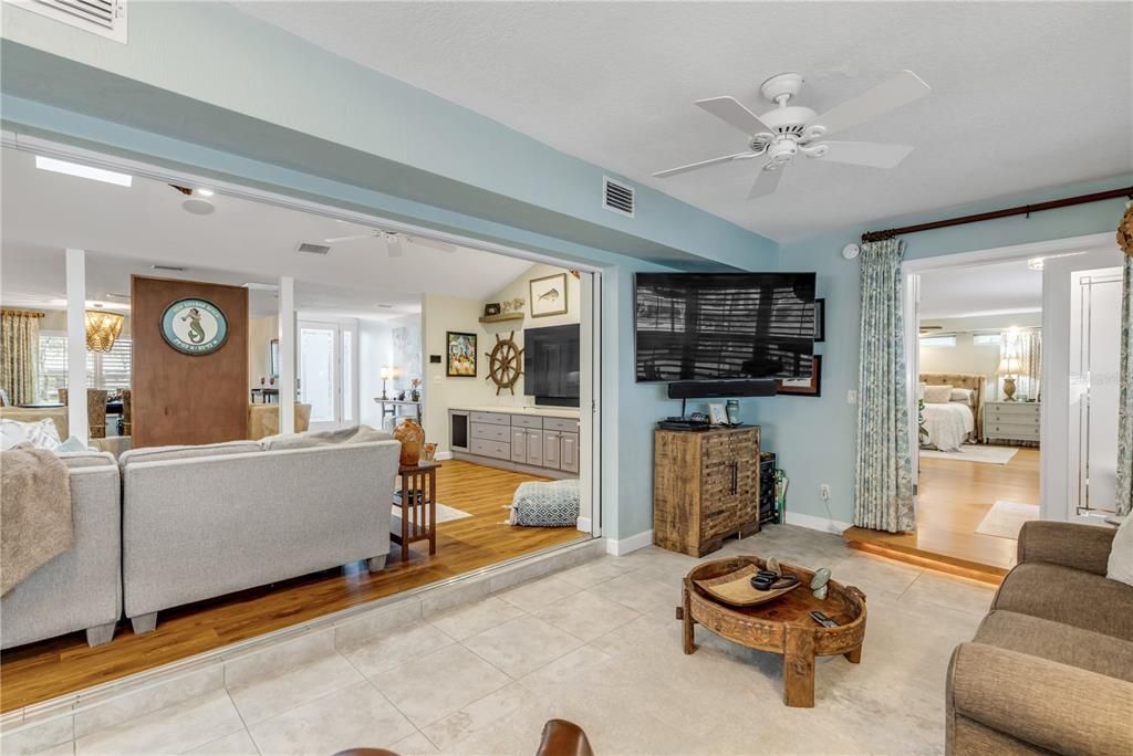 待售: $2,449,000 (3 贝兹, 2 浴室, 3374 平方英尺)