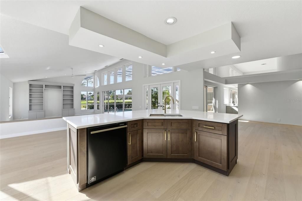 For Sale: $1,697,000 (3 beds, 3 baths, 4242 Square Feet)