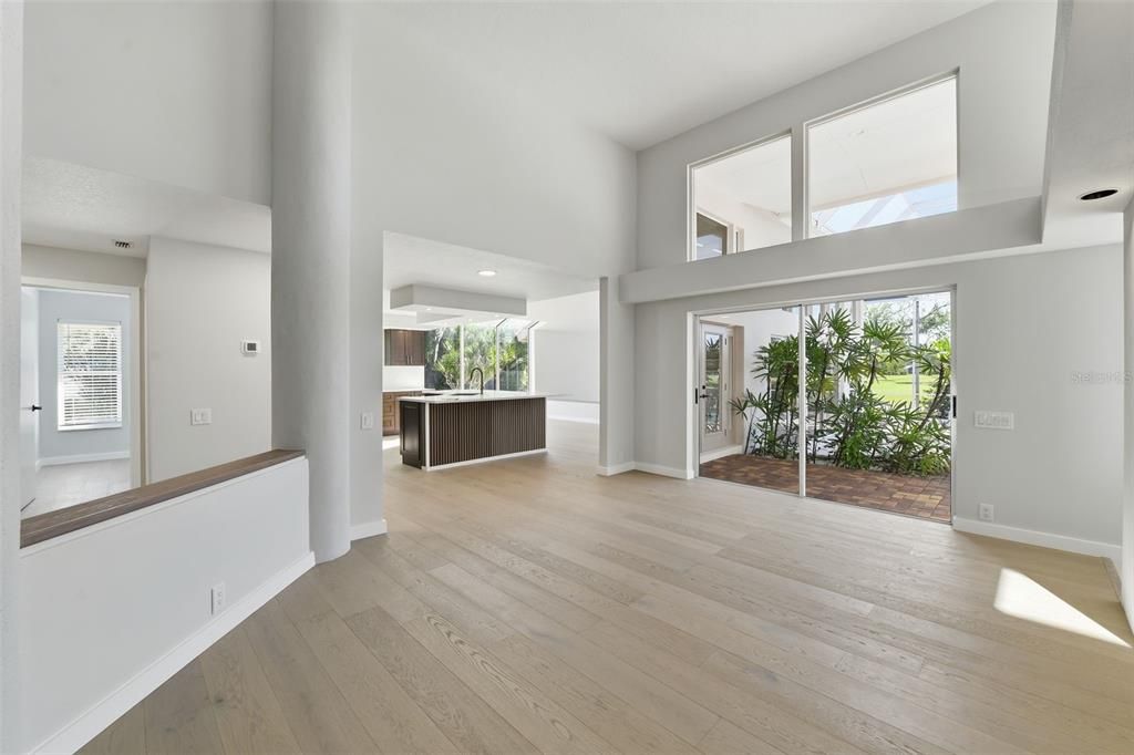 For Sale: $1,697,000 (3 beds, 3 baths, 4242 Square Feet)