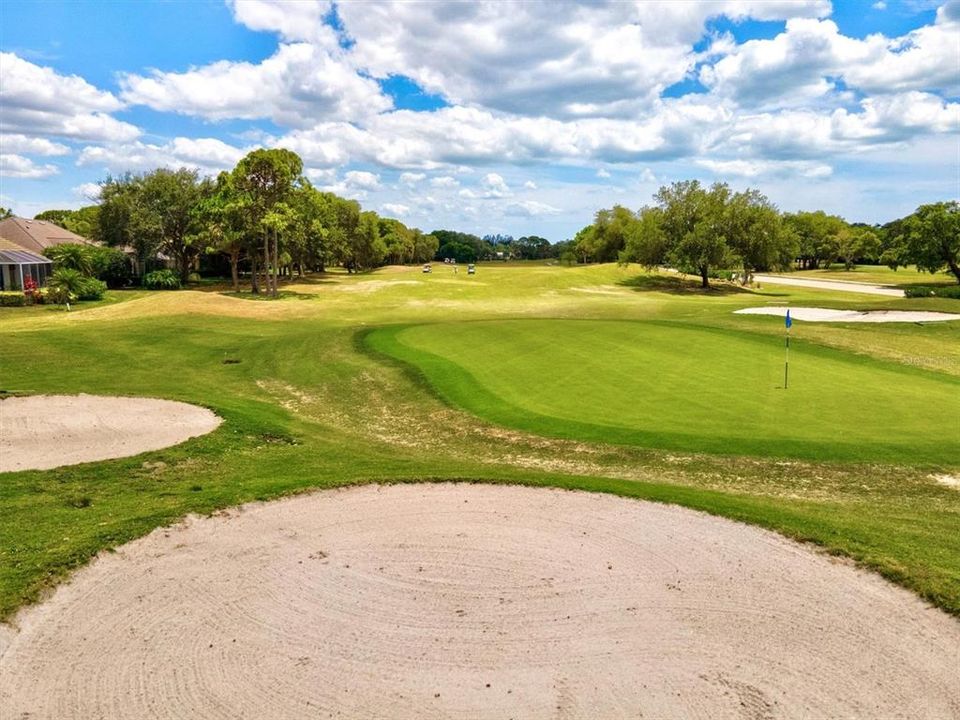 На продажу: $490,000 (2 спален, 2 ванн, 1917 Квадратных фут)