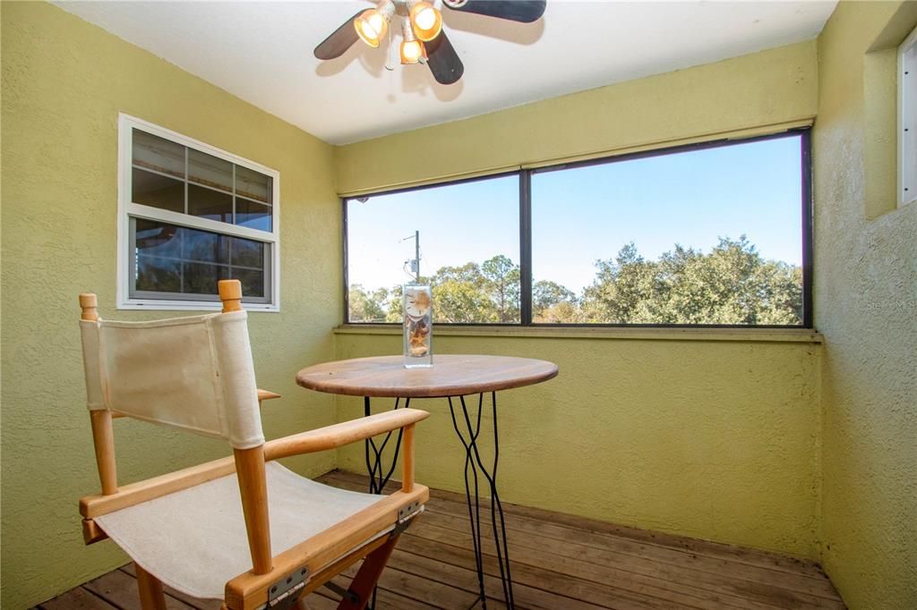 En Venta: $599,000 (3 camas, 3 baños, 2963 Pies cuadrados)